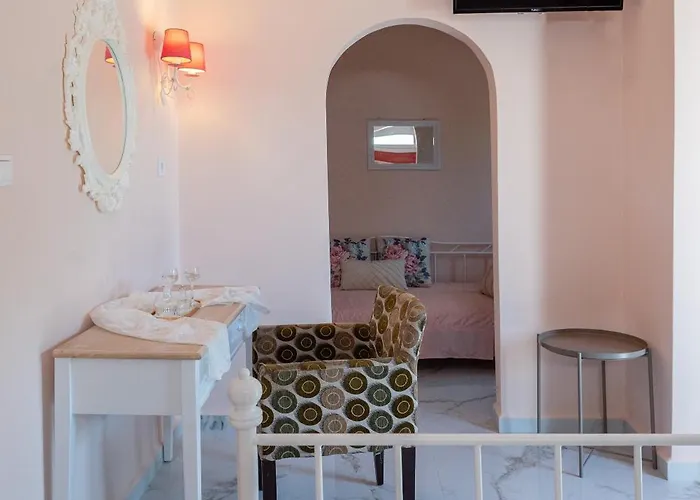 Aphrodites Lägenhet *